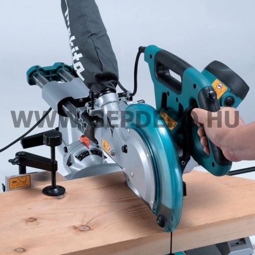 Makita LS1018LN gérvágó