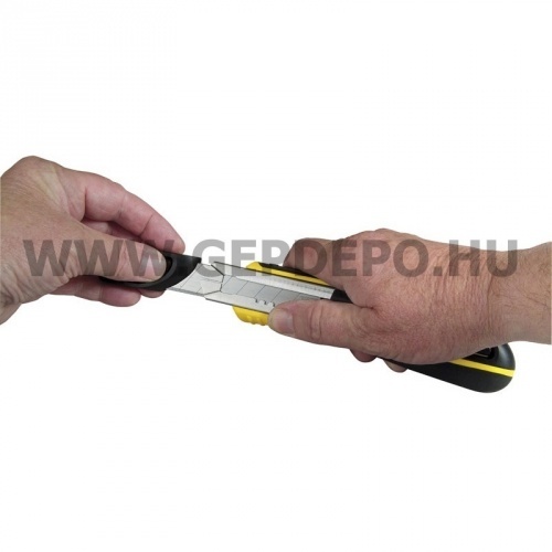 Stanley FatMax tördelhető pengés kés 18mm