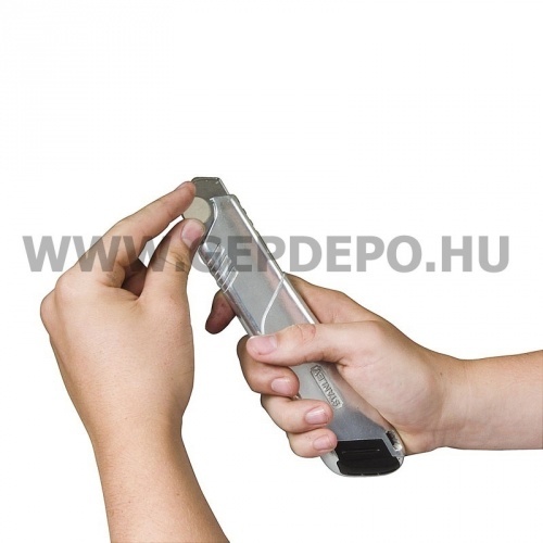 Stanley FatMax Xtreme tördelhető pengés kés