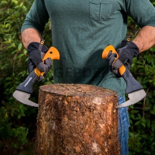 Fiskars WoodXpert XA2 kis rönkcsákány