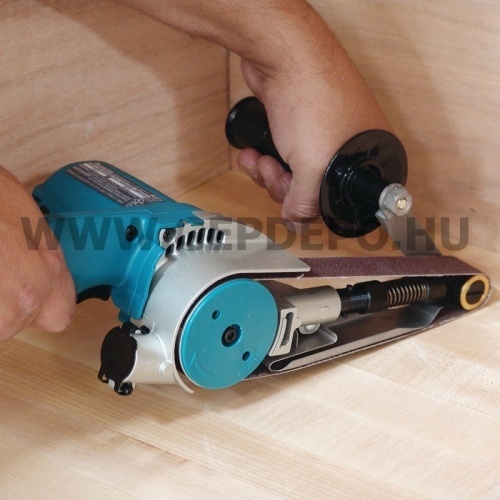 Makita 9031 keskeny szalagcsiszoló