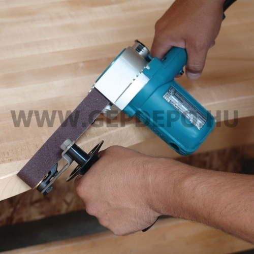 Makita 9031 keskeny szalagcsiszoló