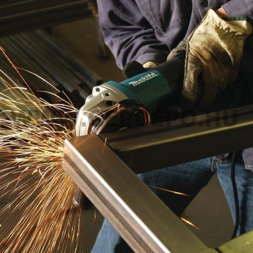 Makita 9565PCV sarokcsiszoló