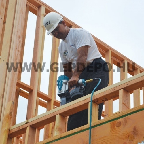 Makita AN902 levegős szegbelövő