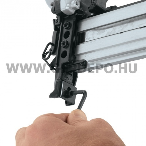 Makita AT1150A Levegős kapcsozó