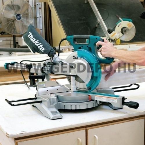 Makita LS1018LN gérvágó