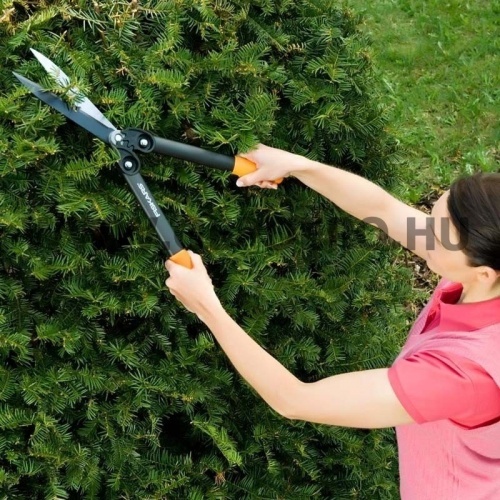 Fiskars fogaskerekes sövénynyíró olló PowerGear II