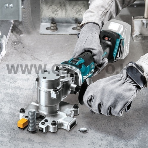 Makita DSC250ZK menetesszár vágó géptest kofferben