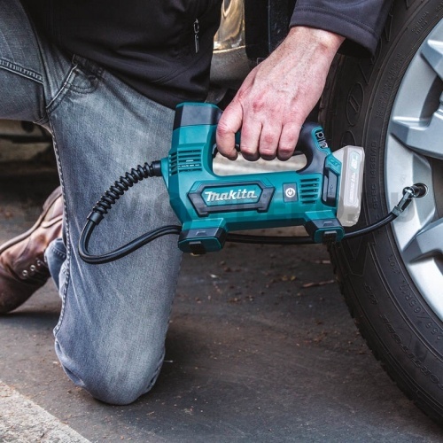 Makita MP100DZ akkus pumpa géptest 10,8V-12V Max CXT