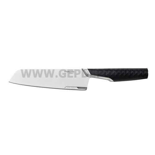 Fiskars Titanium Santoku kés