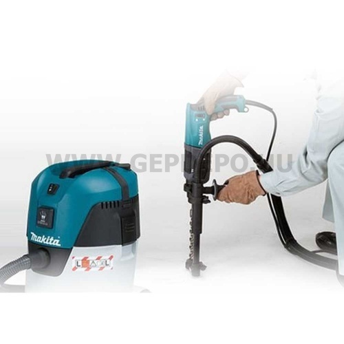 Makita VC3011L porszívó