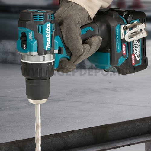 Makita DF002GA201 akkus fúró-csavarbehajtó 40V max XGT BL XPT