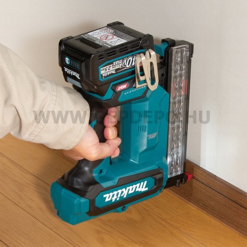 Makita FN001GZ akkus szegező géptest 40V max XGT BL 18Ga
