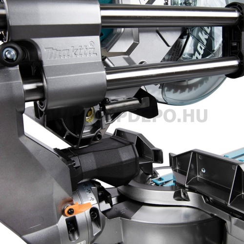 Makita LS002GZ01 akkus gérvágófűrész géptest 40V max XGT BL AWS DXT