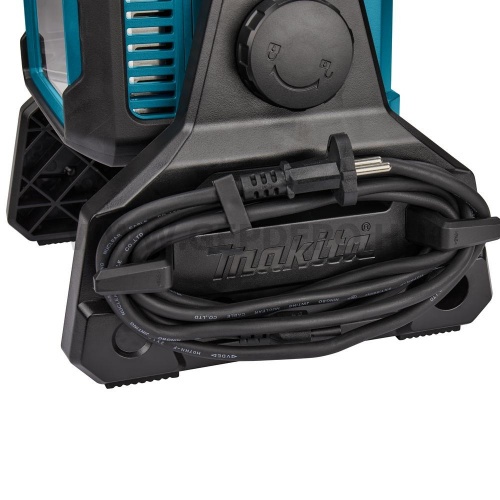 Makita DML811 Li-ion akkus LED munkaterület megvilágító lámpa 3000 lumen 14,4-18V LXT (230V) XPT