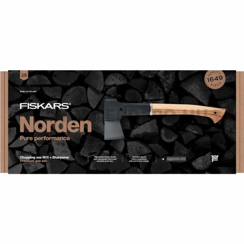 Fiskars Norden ácsfejsze N10, élezővel