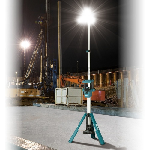Makita DML814 Li-ion akkus LED munkaterület megvilágító lámpa 3000 lumen 14,4/18V LXT XPT