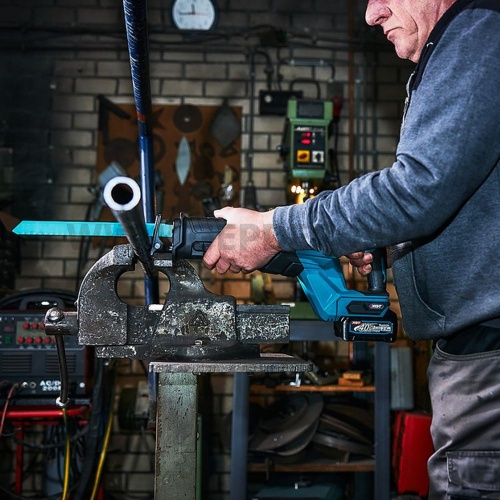 Makita JR001GD201 akkus orrfűrész kofferben 40V max XGT