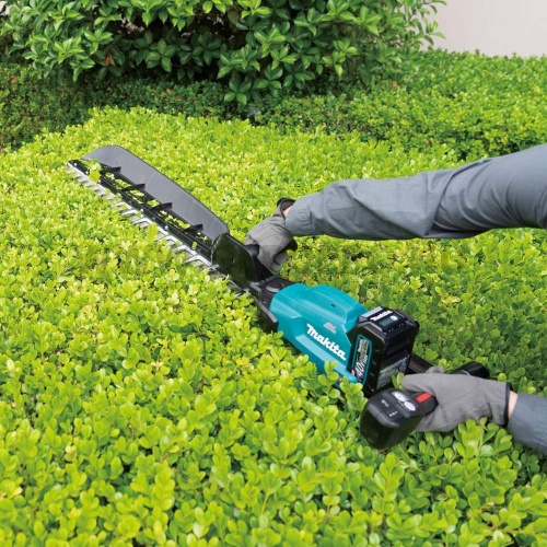 Makita UH014GM101 Akkus sövényvágó XGT 40V max BL XPT