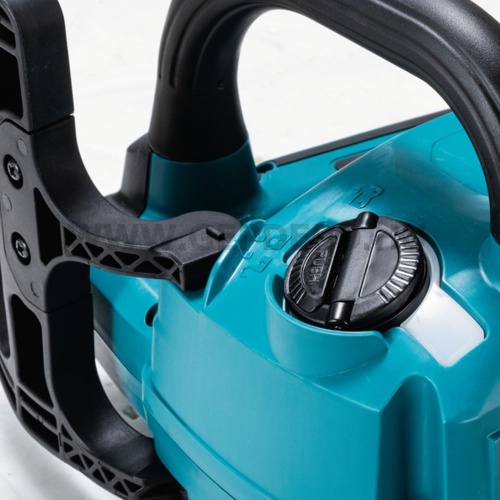 Makita UC004GZ akkus láncfűrész géptest 40V max XGT BL XPT