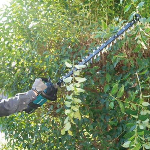 Makita UH007GZ akkus söványvágó géptest XGT 40V max BL XPT