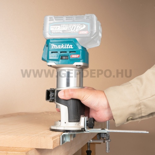 Makita RT001GZ04 akkus kombinált élmaró géptest 40V max XGT BL AWS