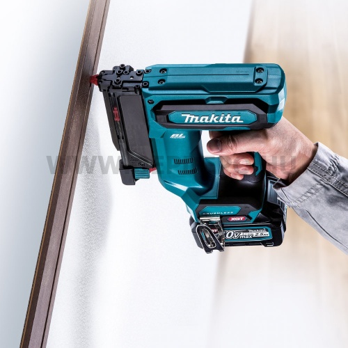 Makita PT001GZ akkus tűszegező géptest 40V max XGT BL XPT