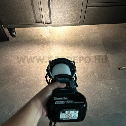 Makita DMR057 akkus rádió és lámpa 2in1 Bluetooth 14,4V-18V LXT XPT