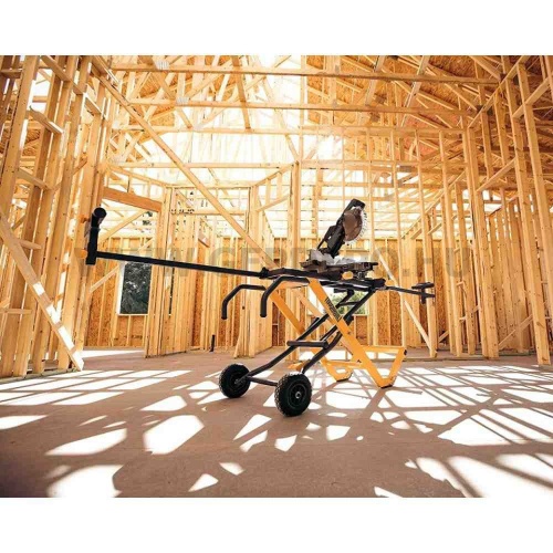Toughbuilt S600 összecsukható gurulós gérfűrész állvány