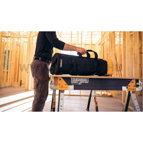 Toughbuilt 70cm masszív zárható szerszámos táska