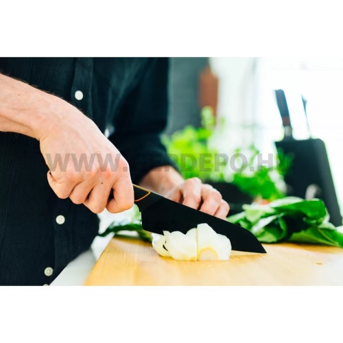 Fiskars Edge Santoku kés, 17 cm