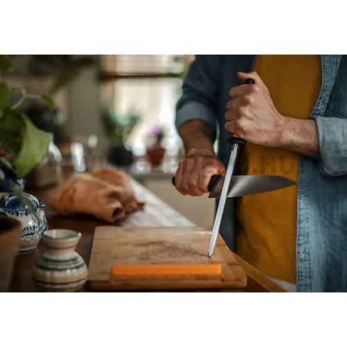 Fiskars Functional Form acél élező