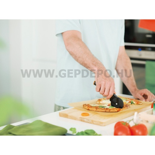 Fiskars Functional Form Pizzavágó