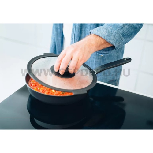 Fiskars Functional Form párolóserpenyő, 26 cm, rozsdamentes acél
