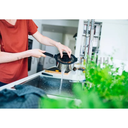 Fiskars Functional Form nyeles lábas, 1,5 L, rozsdamentes acél