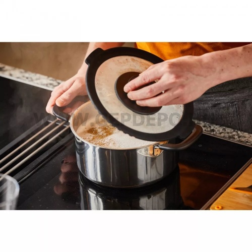 Fiskars Functional Form lábas, 7 L, rozsdamentes acél