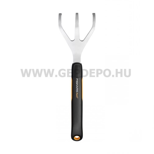Fiskars Xact talajlazító