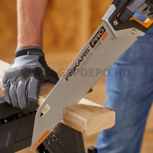 Fiskars PowerTooth kézifűrész 9 TPI 380 mm