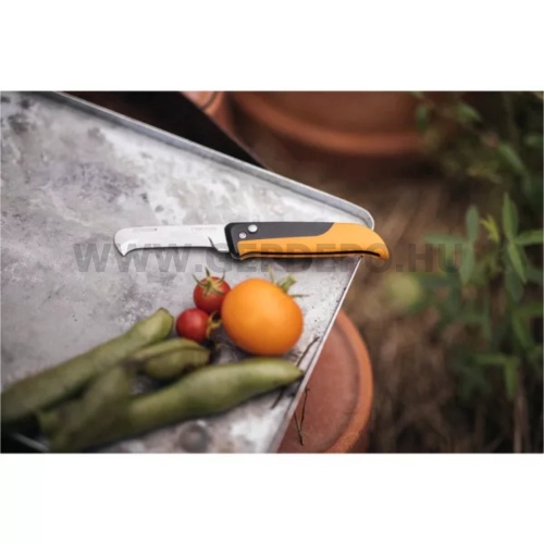 Fiskars X-series™ összecsukható betakarító kés K80