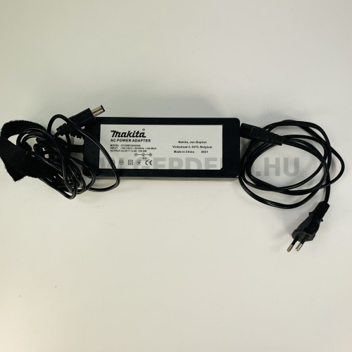 Makita DMR301 akkus Bluetooth rádió töltő funkcióval 12V-18V CXT LXT (230V) (használt-garanciális)