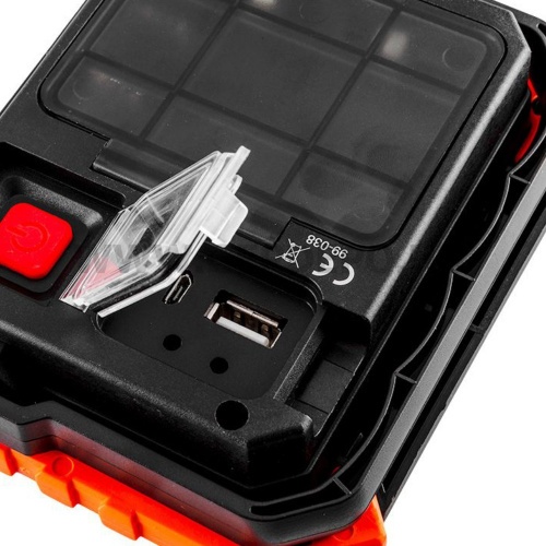 Neo Outdoor COB LED 3XAA elemes Reflektor 750 Lumen