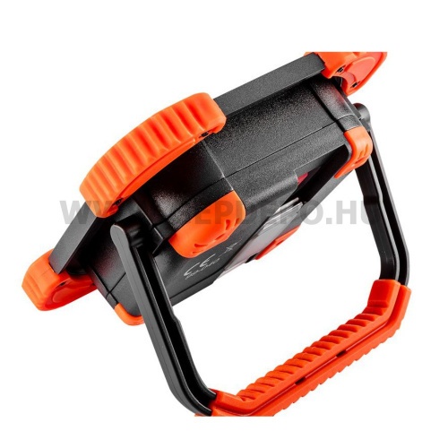 Neo Outdoor Akkus reflektor, talpas COB LED 750 +250 Lumen