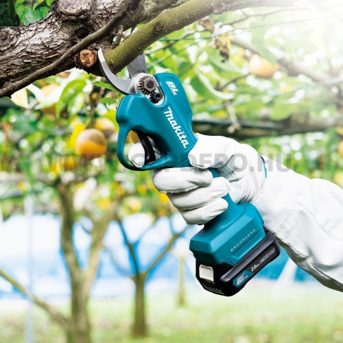 Makita UP100DZ akkus metszőolló géptest 10,8V-12V Max CXT XPT