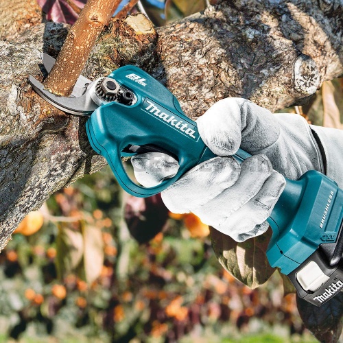 Makita UP100DZ akkus metszőolló géptest 10,8V-12V Max CXT XPT