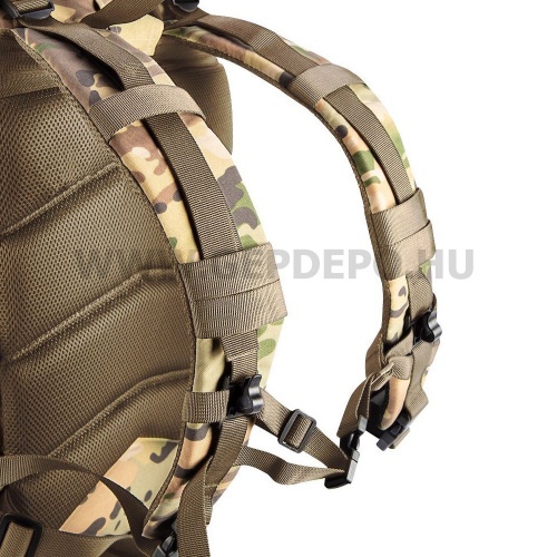 Neo Outdoor Túra hátizsák 600D poliészter, 30L, terepszínű