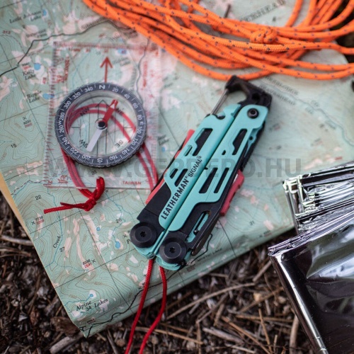 Leatherman Signal multiszerszám, fekete és ezüst