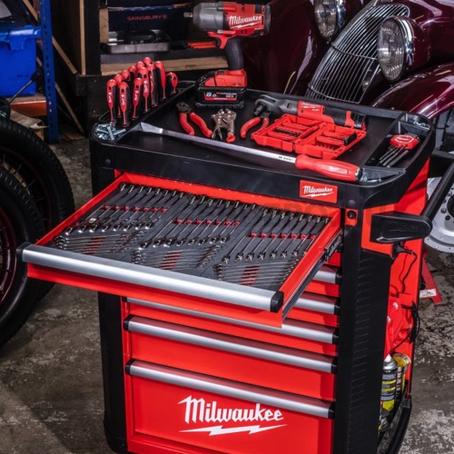 Milwaukee 30“ / 78 cm, 7 fiókos acél szerszámkocsi