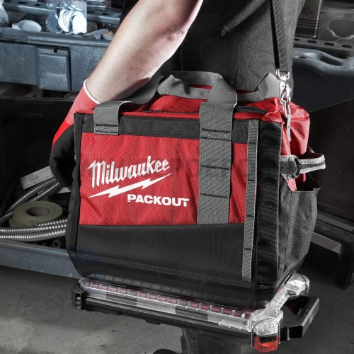 Milwaukee PACKOUT™ táska 38 cm
