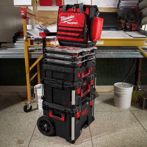 Milwaukee PACKOUT™ szerszámtároló táska