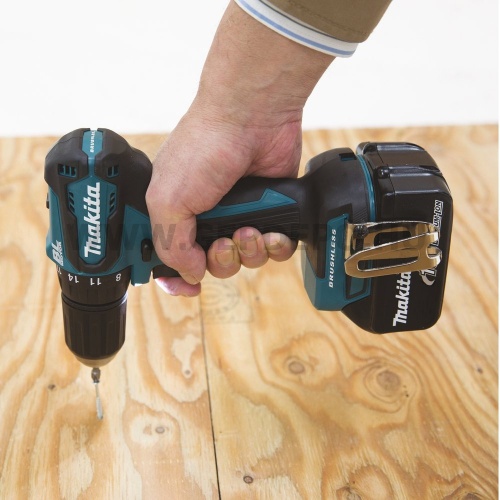 Makita DDF483RAJ akkus fúró-csavarbehajtó MAKPAC kofferben 18V LXT BL XPT